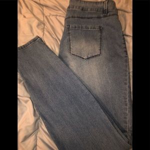 16W D. Jeans straight leg jeans